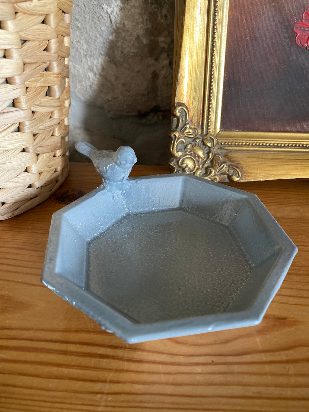 Maya Blue Cast-Metal Bird Dish And Feeder - 11cm